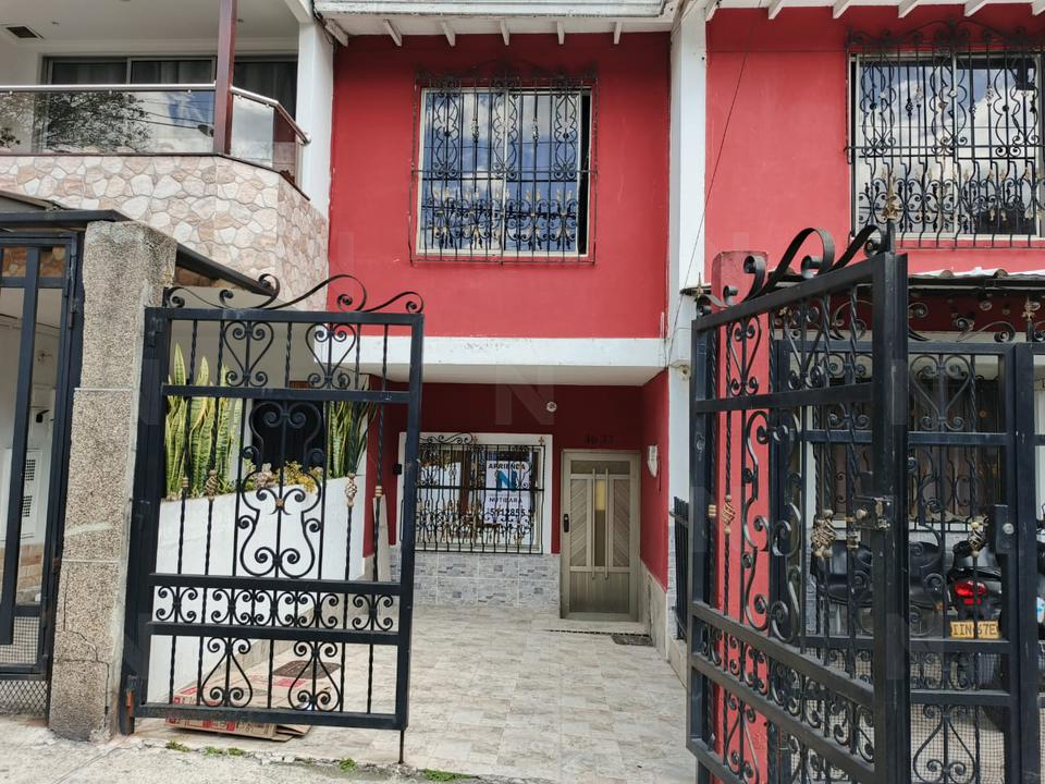 Casa en arriendo en Buenos Aires, Medellin en arriendo en Buenos Aires